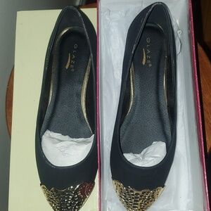 Glaze Black Flats with Gold Accents 9
